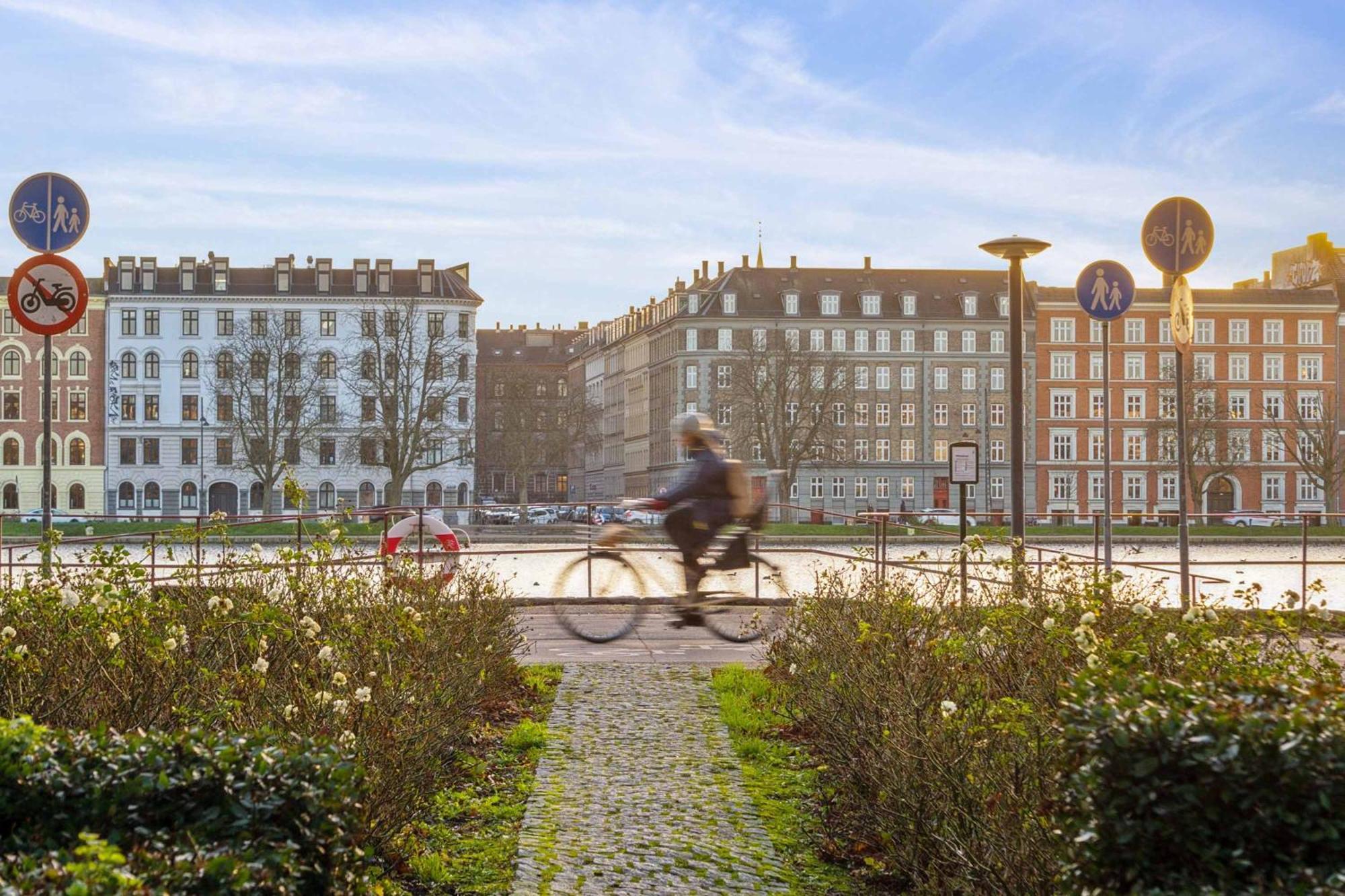 Modern Comfort In Copenhagen's Coolest District Apartamento